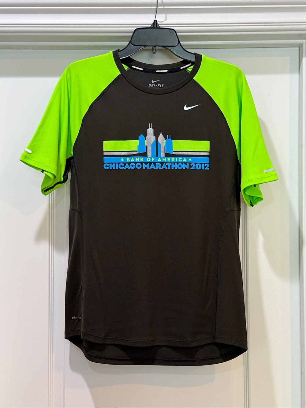 Men's Nike Chicago Marathon 2012 Dry-Fit Shirt